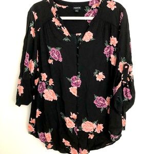 TORRID harper button front floral blouse